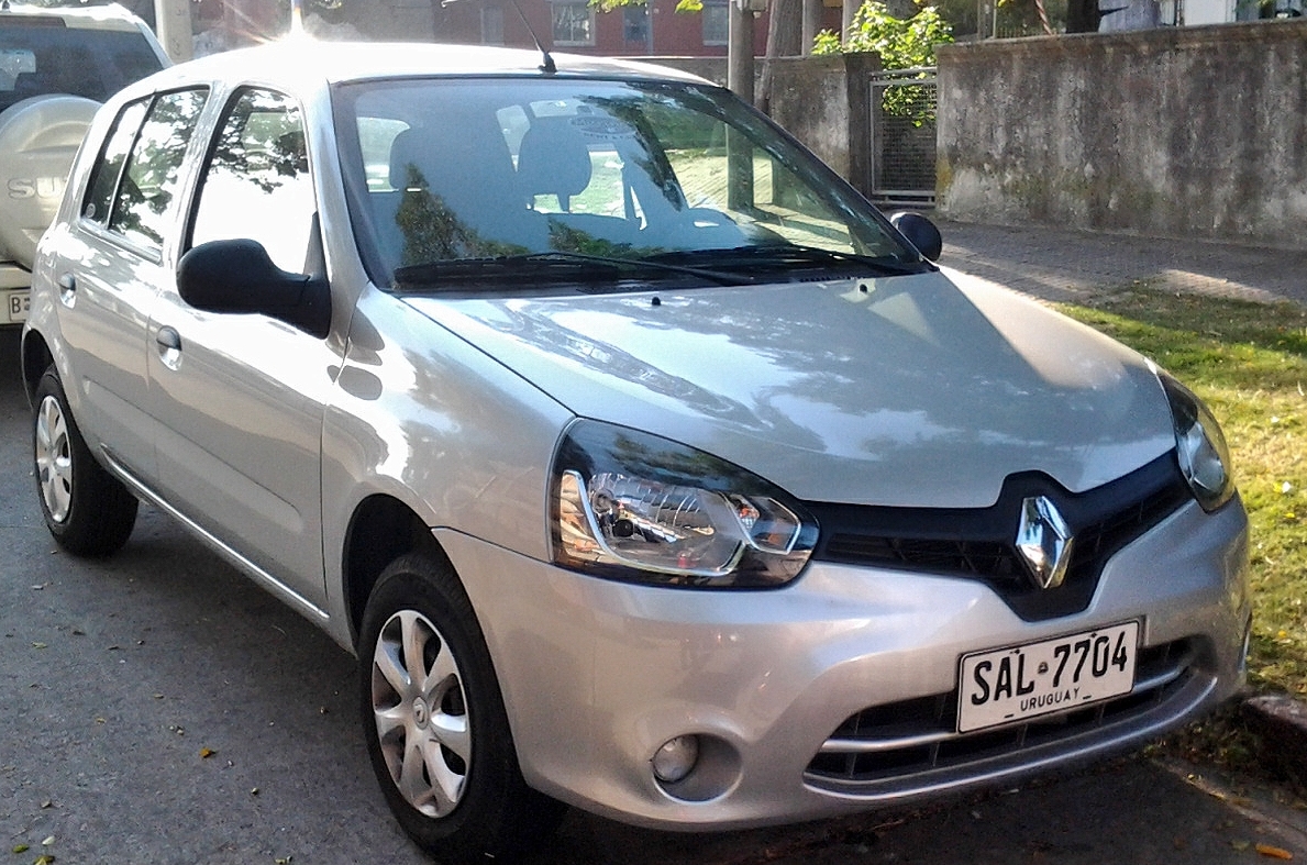 Hyundai i10 Full (Categoría A)